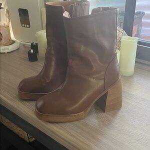 Brown chunky heeled boots from the MOD boutique